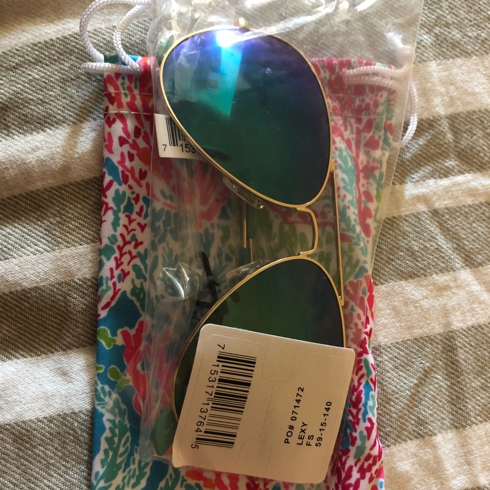 Lilly Pulitzer Lexy Aviator Sunglasses